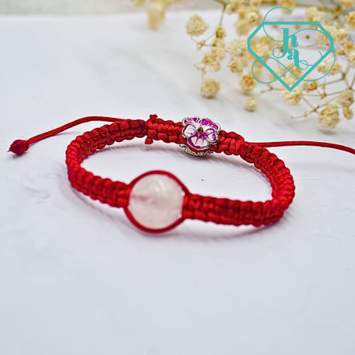 Vòng thắt dây thạch anh hồng mix charm VTD-02