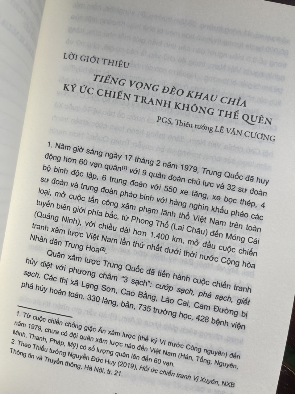TIẾNG VỌNG ĐÈO KHAU CHỈA – Cuộc chiến bảo vệ biên cương phía bắc của Tổ quốc – Nguyễn Thái Long – Nhã Nam – NXB Phụ Nữ