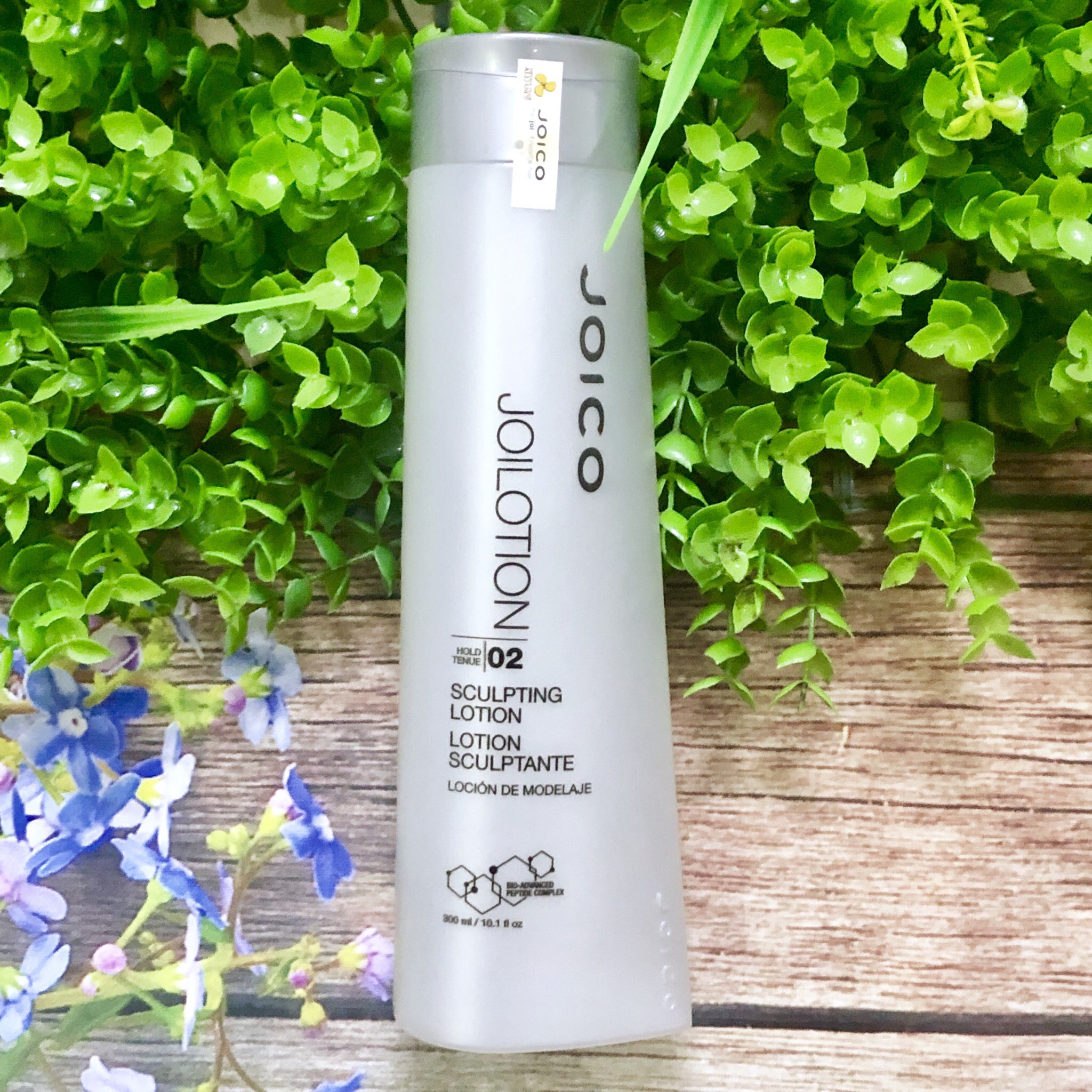 GEL TẠO KIỂU TÓC XOĂN JOICO JOILOTION (ĐỘ CỨNG 2) 300ML