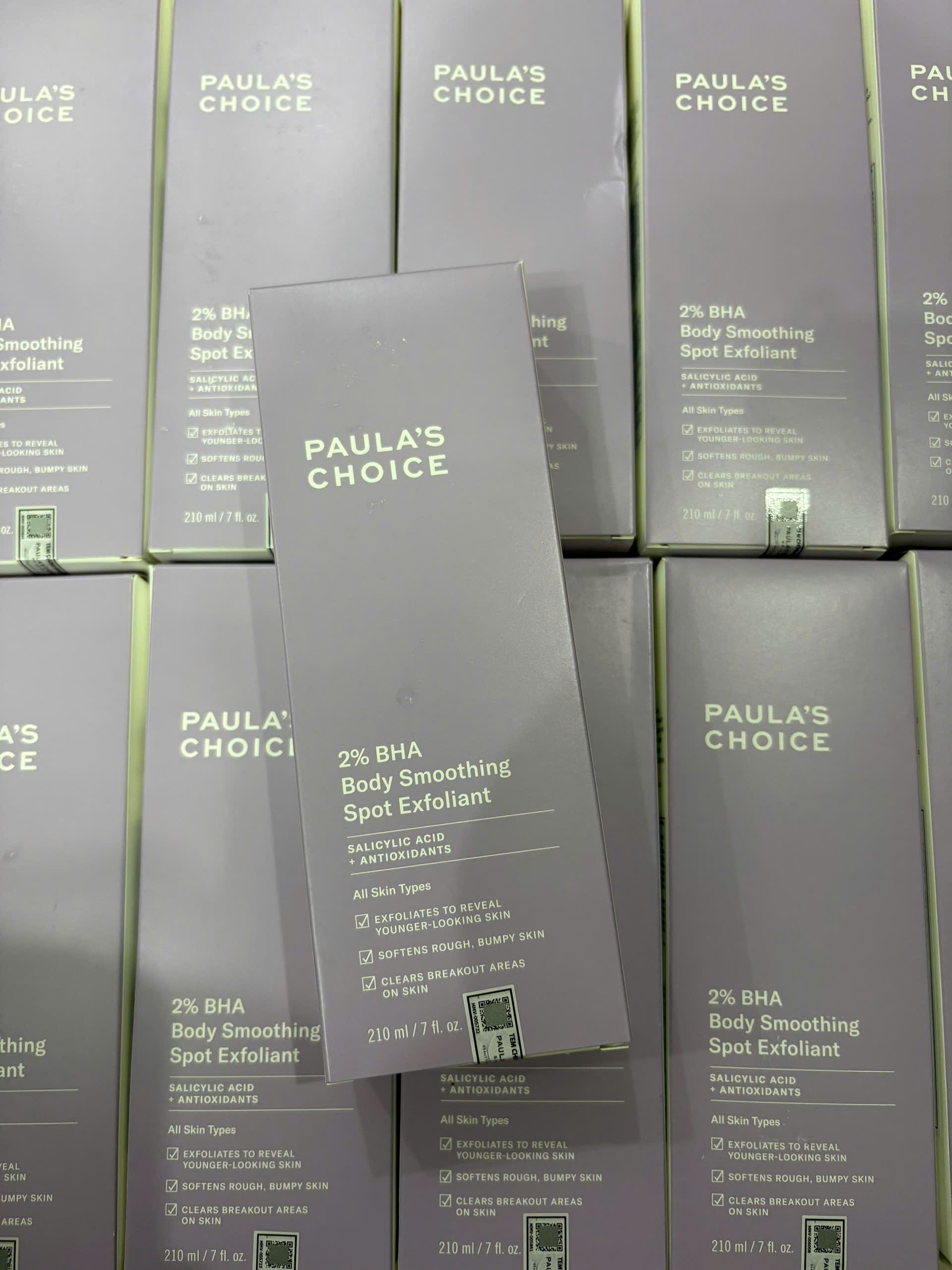 Kem Dưỡng Thể Hỗ Trợ Giảm Mụn Làm Mịn Da Paula's Choice 2% BHA Body Smoothing Spot Exfoliant 210ml