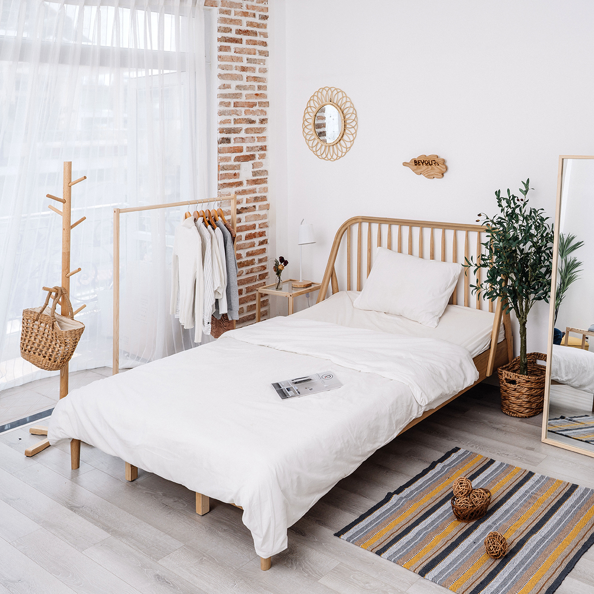 Giường Ngủ Belux Bed Gỗ Tự Nhiên Nội Thất Kiểu Hàn BEYOURs