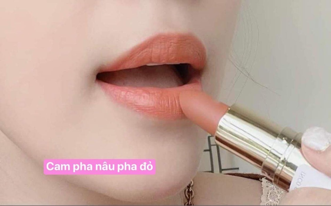 Son Organic không chì LNC Hàn Quốc màu Cam đất ánh đỏ (LNC EARTH ORANGE LIPSTICK 03.EARTH ORGANGE)