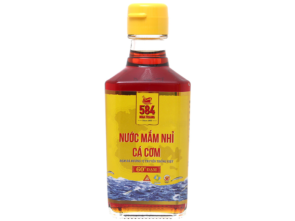 Nước mắm Cá Cơm 60 ĐỘ ĐẠM, 584 Nha Trang, Chai thủy tinh 200ml, Date luôn mới