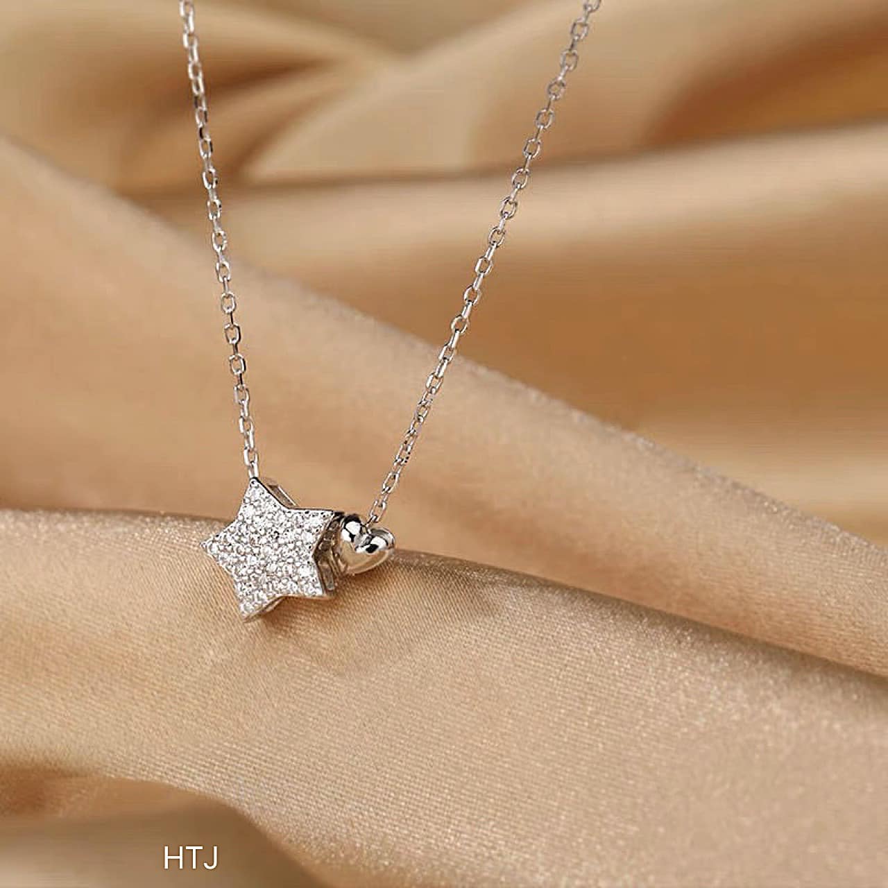 Dây chuyền nữ mặt ngôi sao chất liệu bạc s925 MS09s