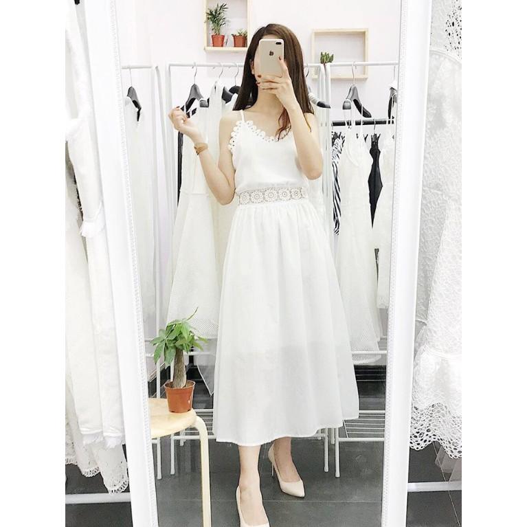 Đầm Maxi Trắng Phối Ren 2 Dây Đi Biển