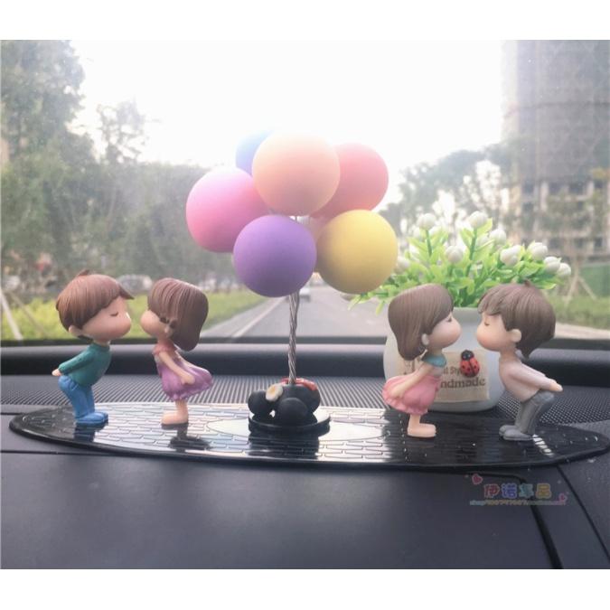 Set decor búp bê trang tri taplo ô tô, táp lô xe hơi- Hoàng Đông shop