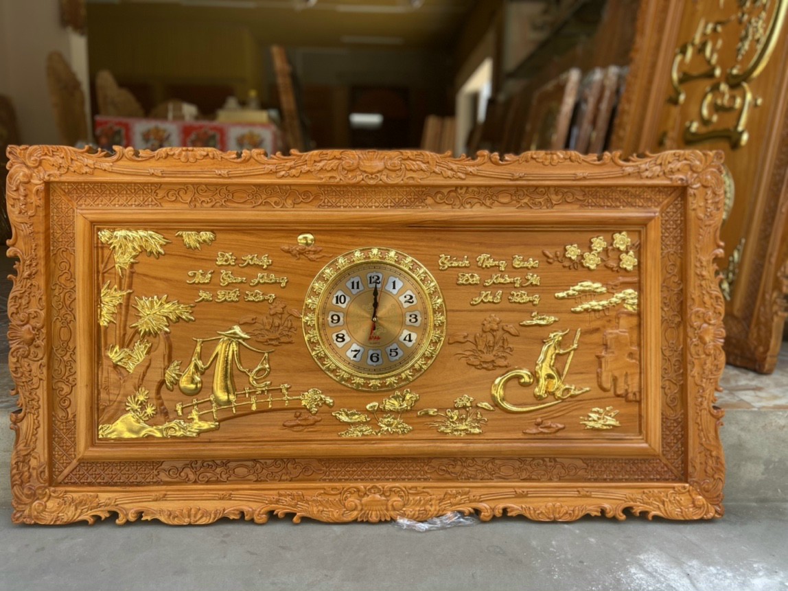 Tranh đồng hồ khắc chữ cha mẹ bằng gỗ gõ đỏ kt 67×127×4cm