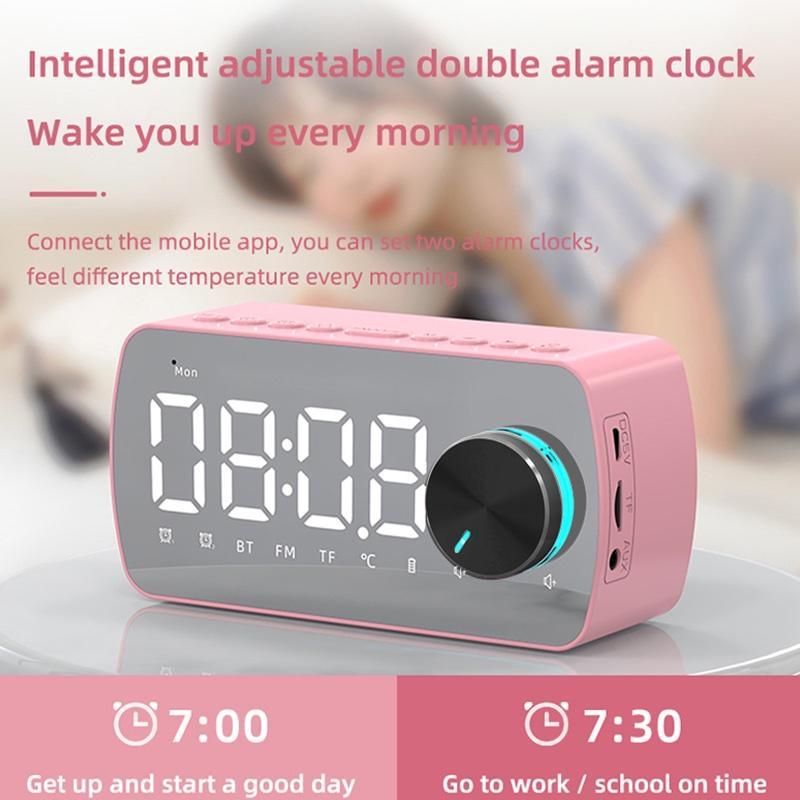 Loa Bluetooth P2 Có Đèn LED Hiển Thị Nhiệt Độ Và Phụ Kiện