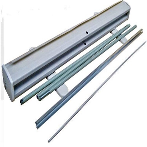 Banner cuốn đế nhôm