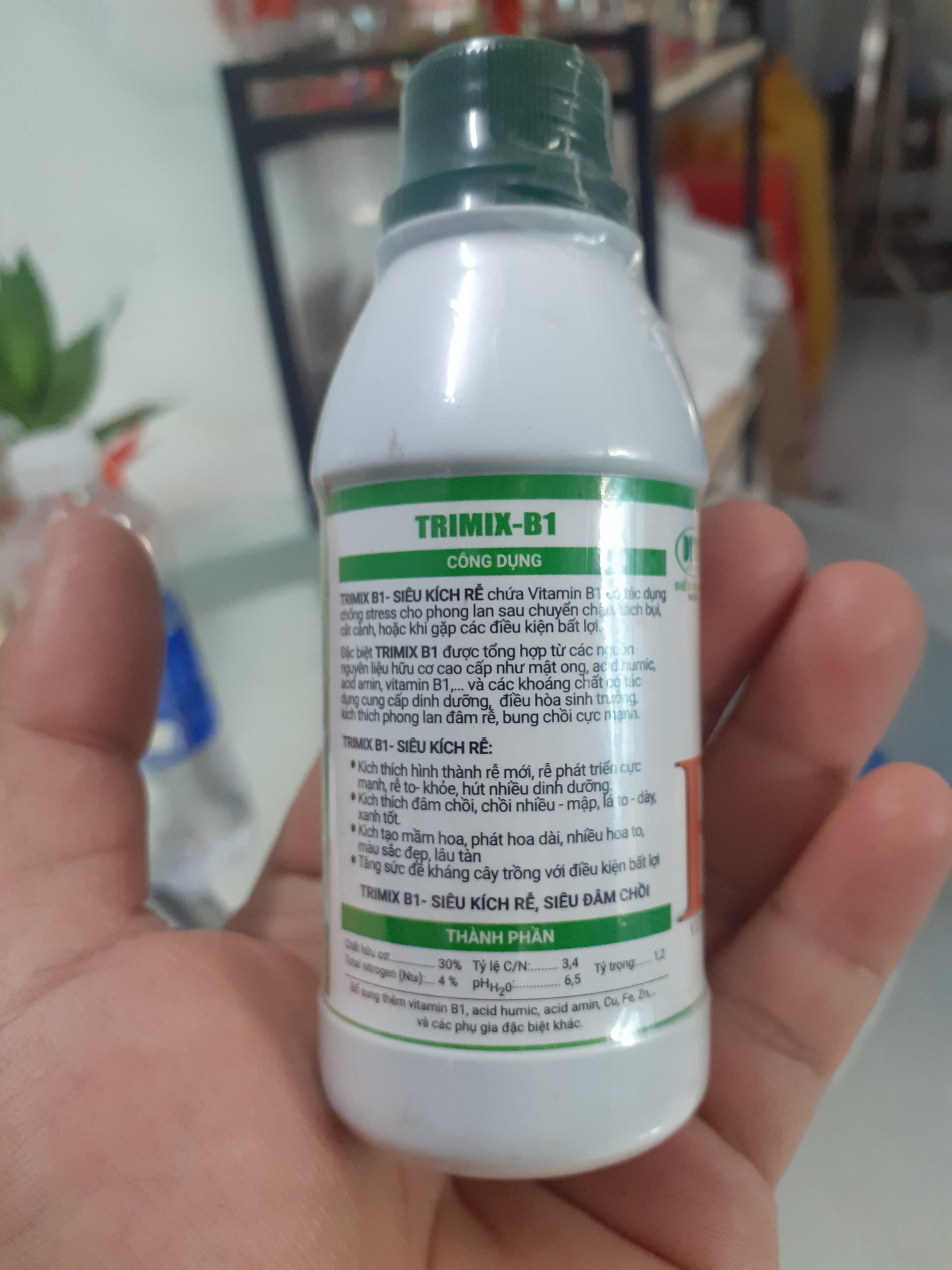 Phân nước Hòa tan nhanh – B1 – Kích rễ Lan – Trimix Vitamin B1