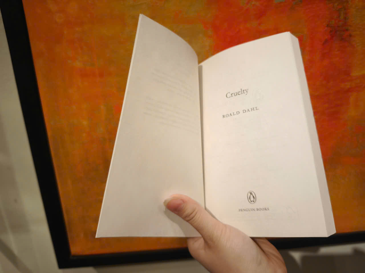 Sách - Cruelty (Penguin Picks) by Roald Dahl/Self-Help &amp; Psychology - English books from UK/Sách ngoại văn