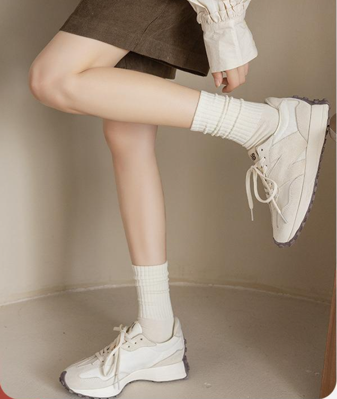 Tất trơn cao cổ Vintage xinh vải vân sọc cotton co dãn tốt giá rẻ phối đồ tiện lợi giá rẻ thời trang Hàn Quốc