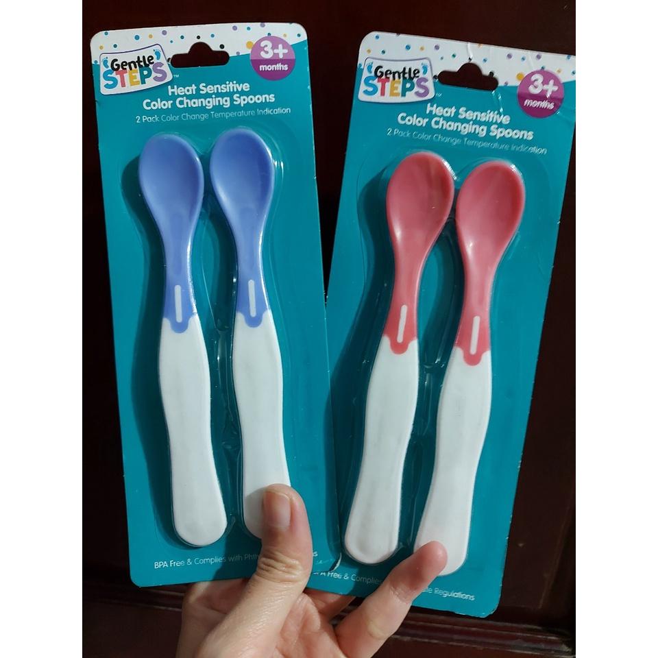 Set 2 thìa báo nóng Gentle Steps cao cấp dùng an toàn cho bé