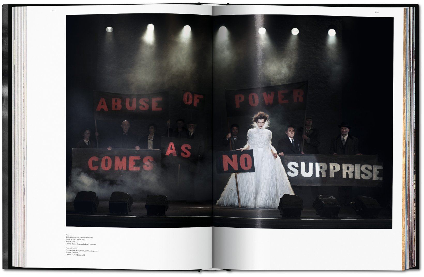 Hình ảnh Artbook - Sách Tiếng Anh - Peter Lindbergh. On Fashion Photography