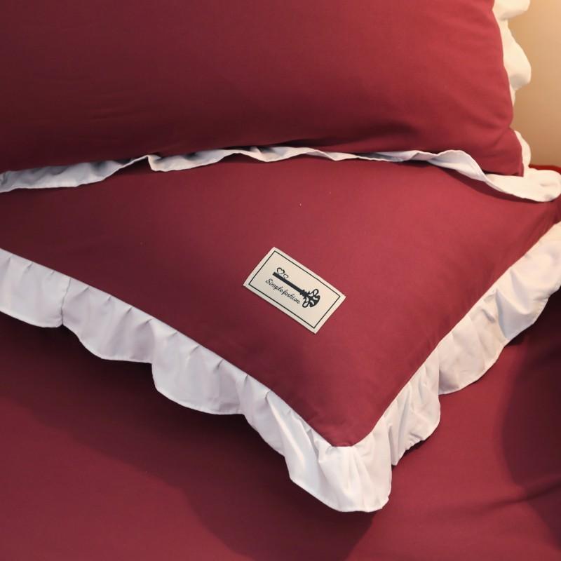 Bộ Chăn Ga Gối Cotton Đũi Viền Bèo - Đỏ Viền Trắng