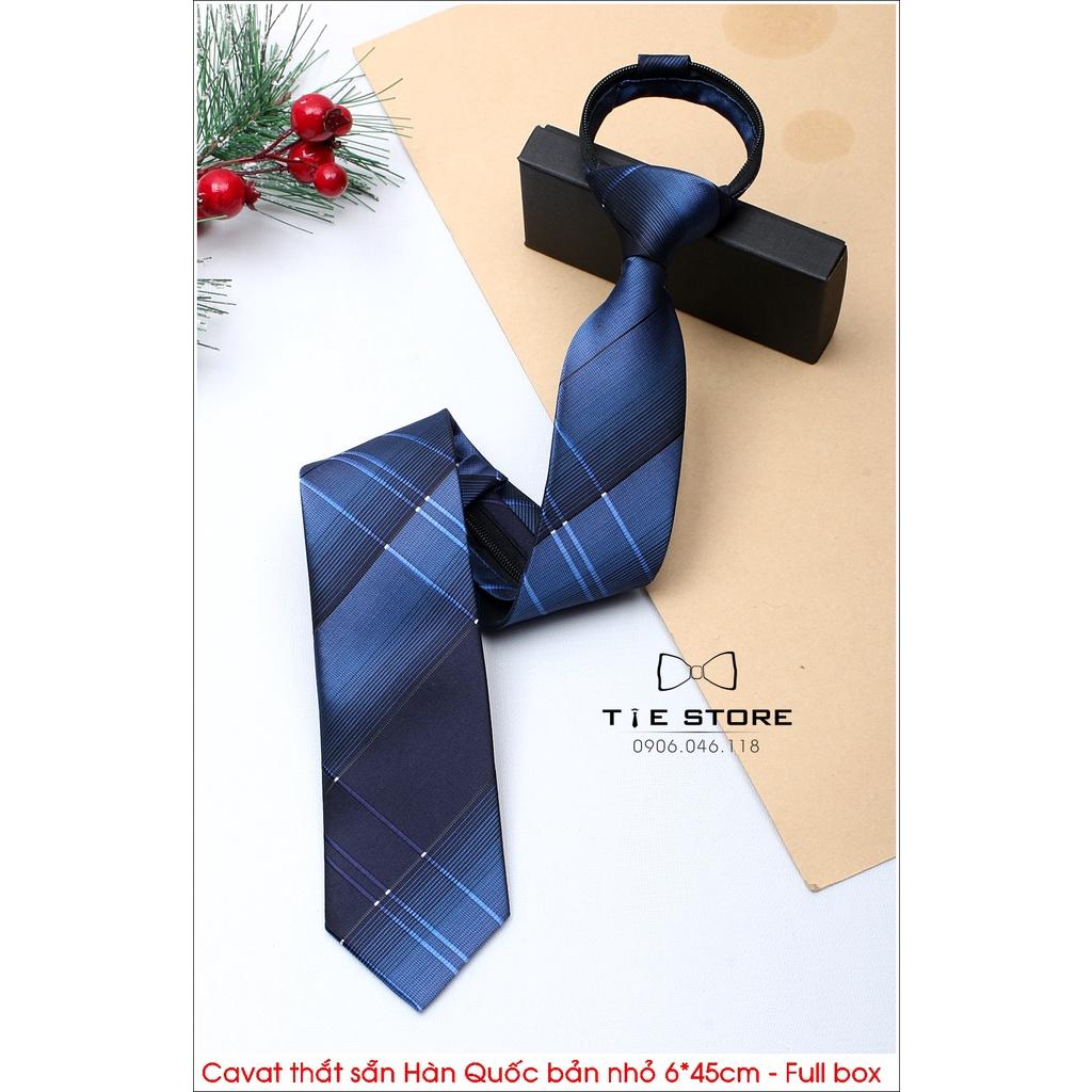 Cà vạt thắt sẵn Hàn Quốc bản nhỏ 6cm * 45cm màu xanh kẻ - Tặng kèm hộp