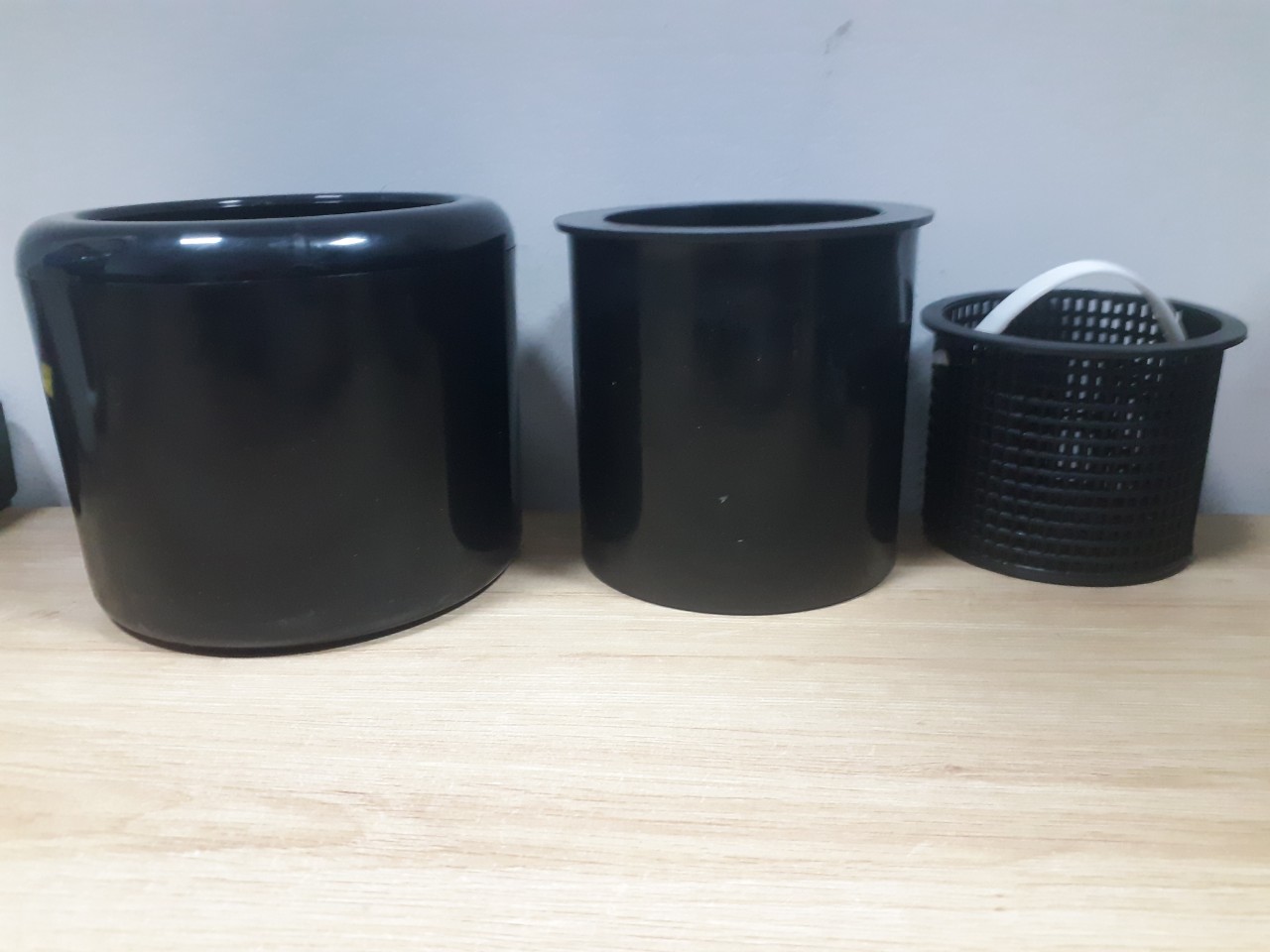 Hút mặt hồ cá koi KoiMaster MINI skimmer đường kính 12,5cm cao 12 cm