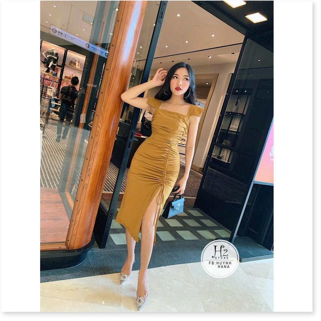 Đầm body cổ vuông nhúng eo xẻ tà