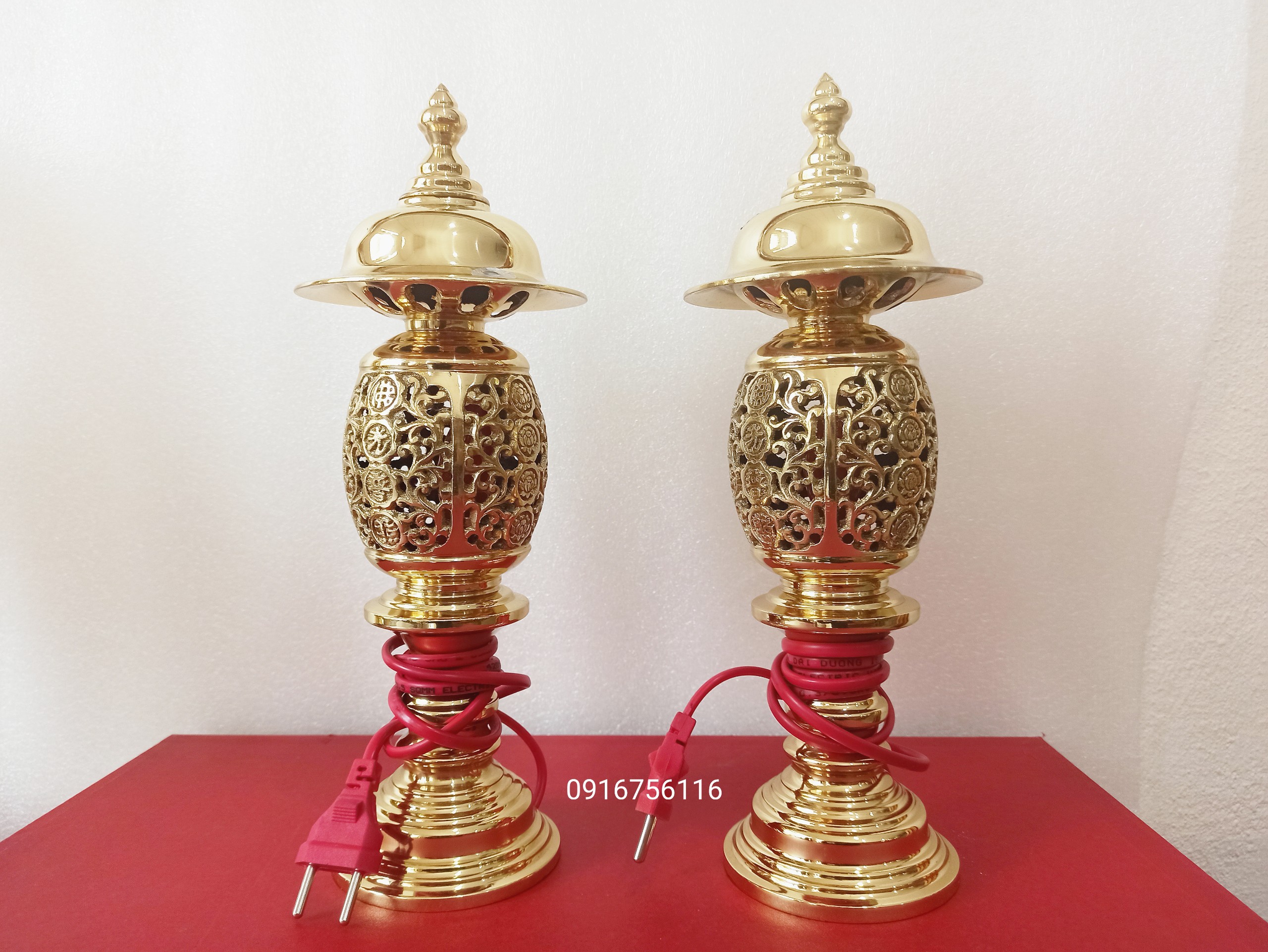 Đèn thờ, đèn đồng 37cm, đèn phong thủy đồng vàng 37cm đúc thủ công - Đồ Đồng Nguyệt Ánh