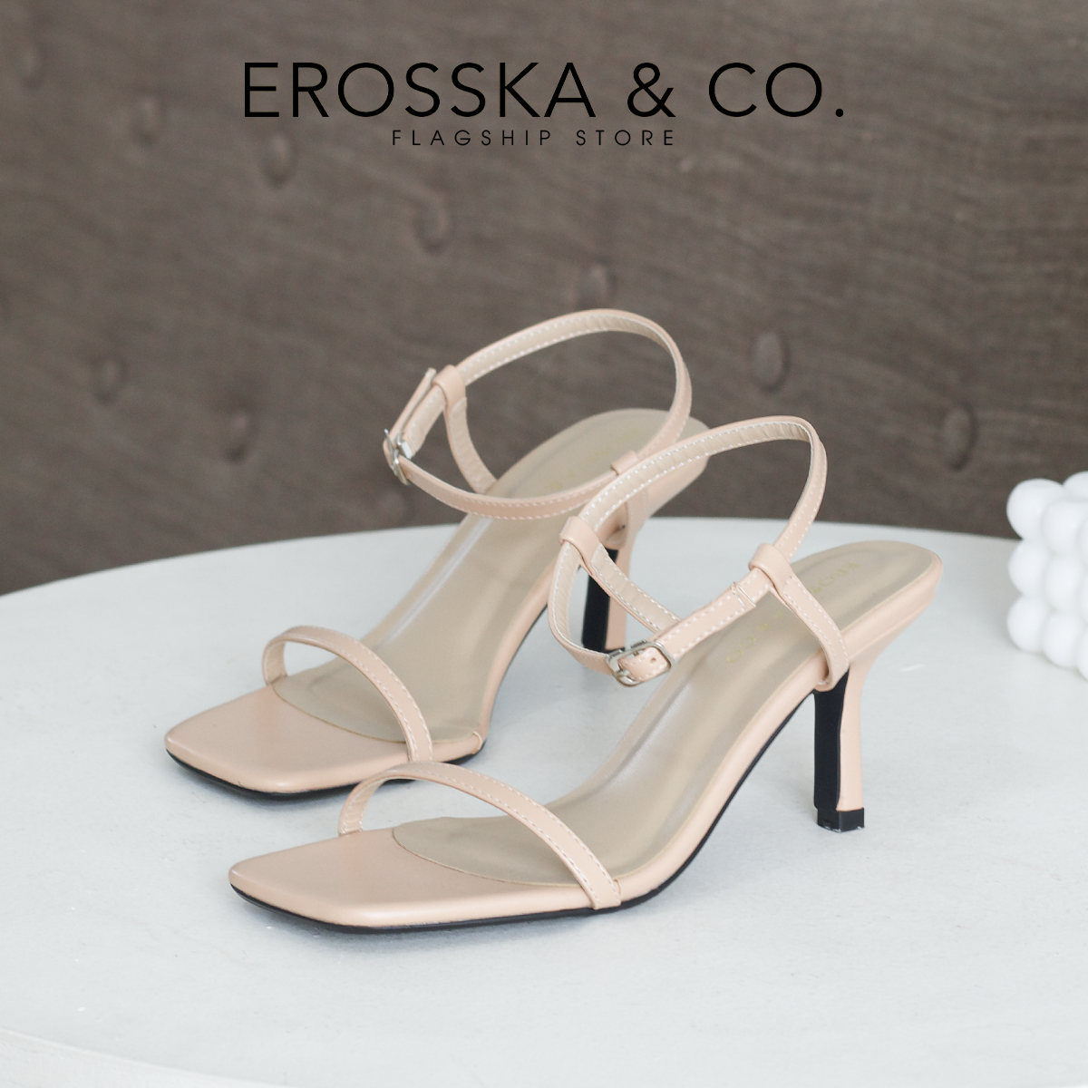 Erosska - Giày sandal cao gót nữ mũi vuông quai mảnh cao 7cm - EB062