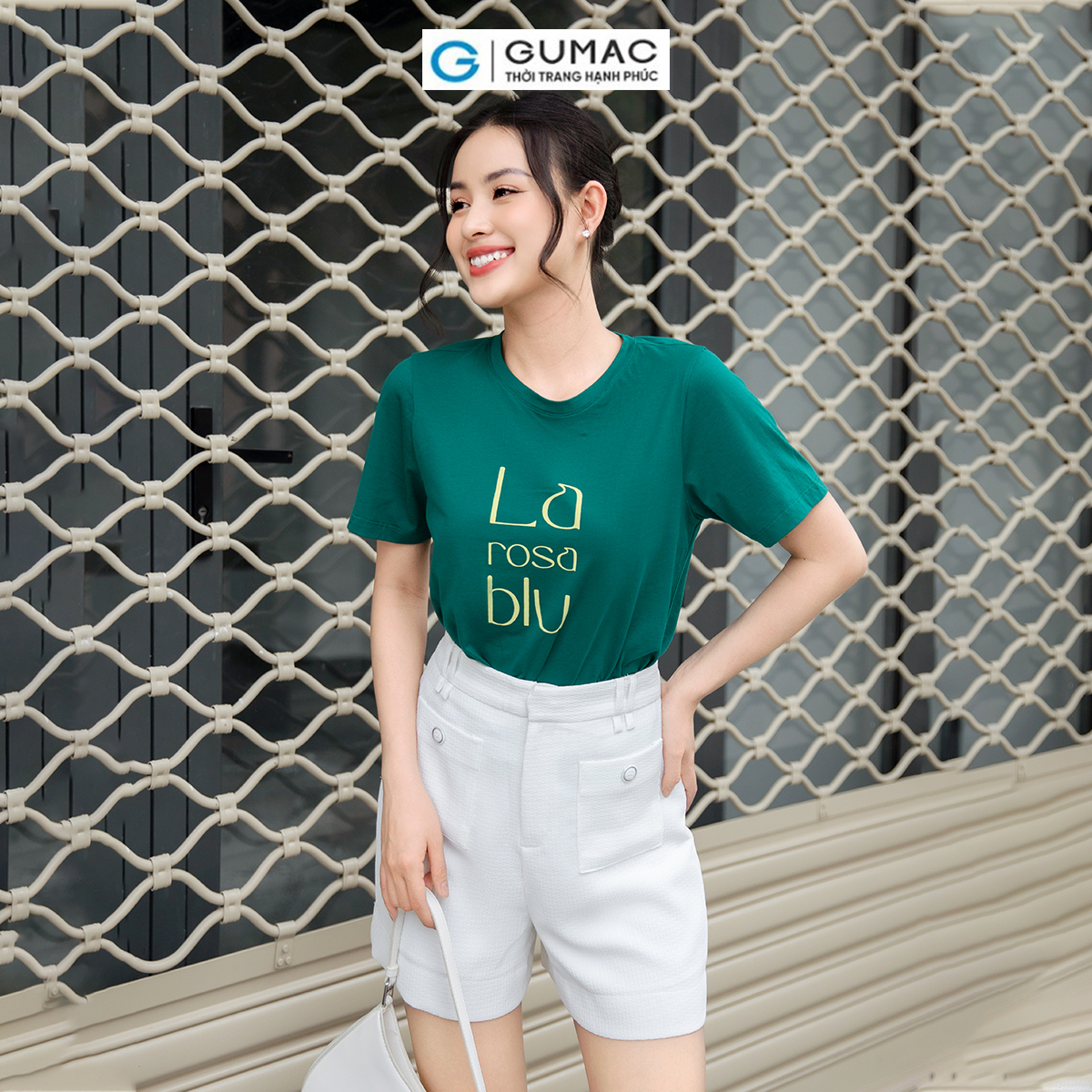 [BST MỚI THÁNG 9] Áo thun nữ tay ngắn in chữ dày dặn trẻ trung thoải mái GUMAC LATD0902