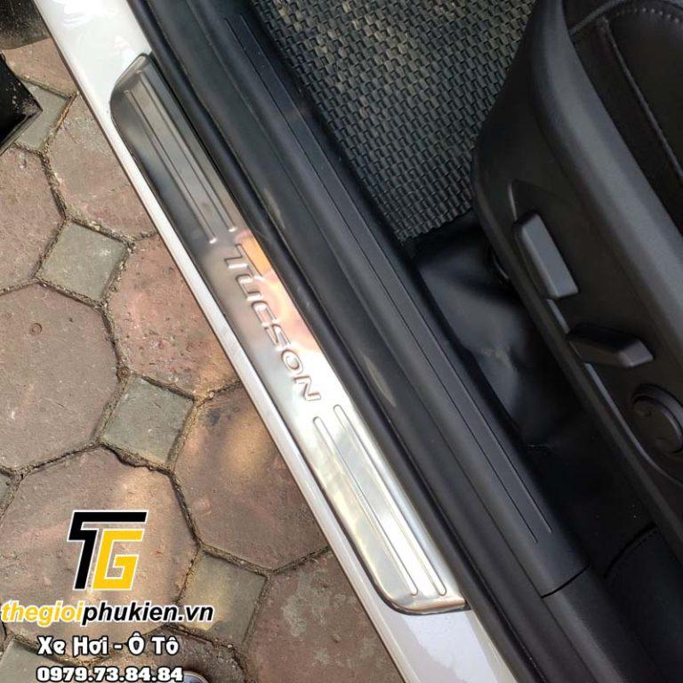 Bộ Ốp bậc, Nẹp bước chân INOX Hyundai Tucson 2022