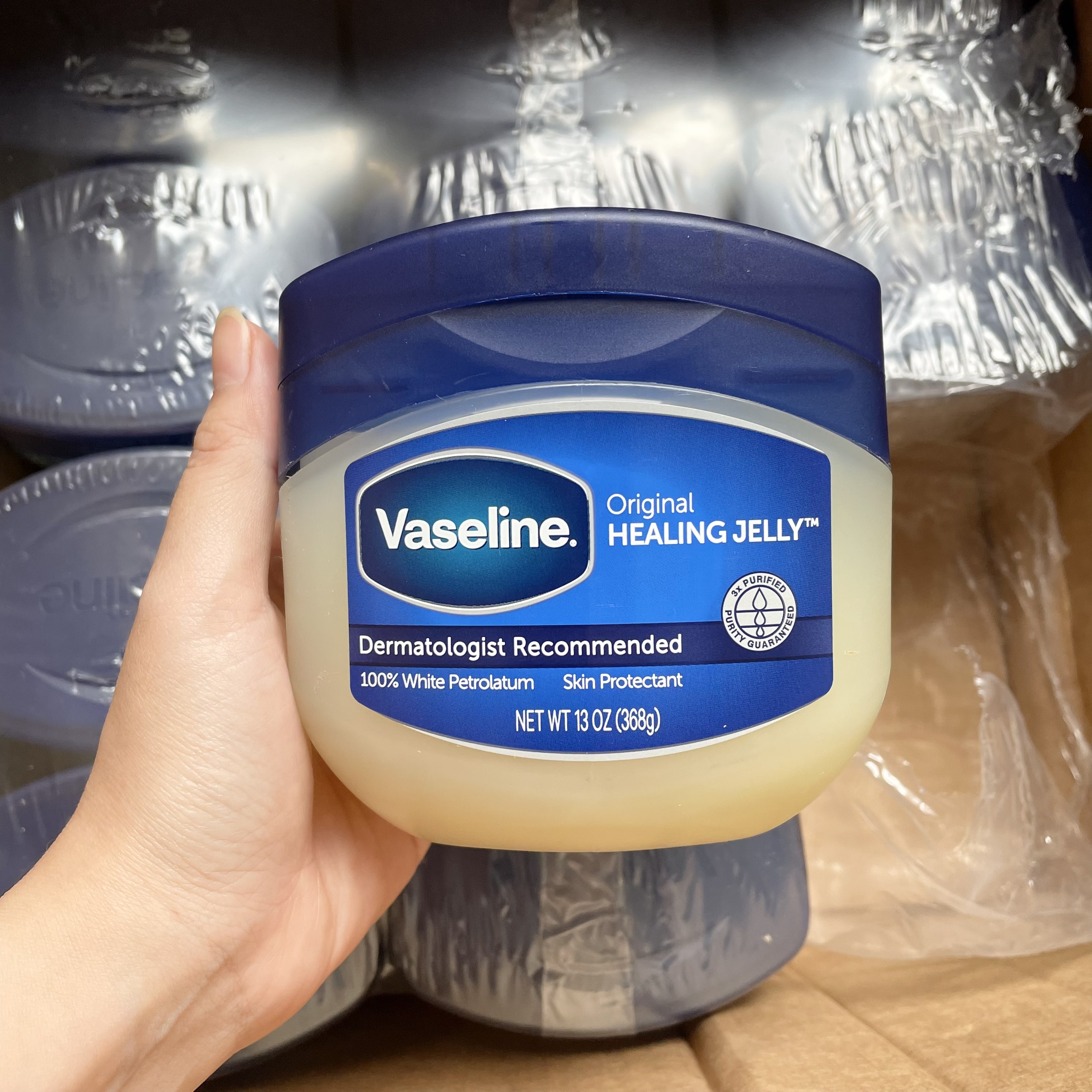 Sáp Dưỡng Ẩm Vaseline 100% Pure Petroleum Jelly 368g