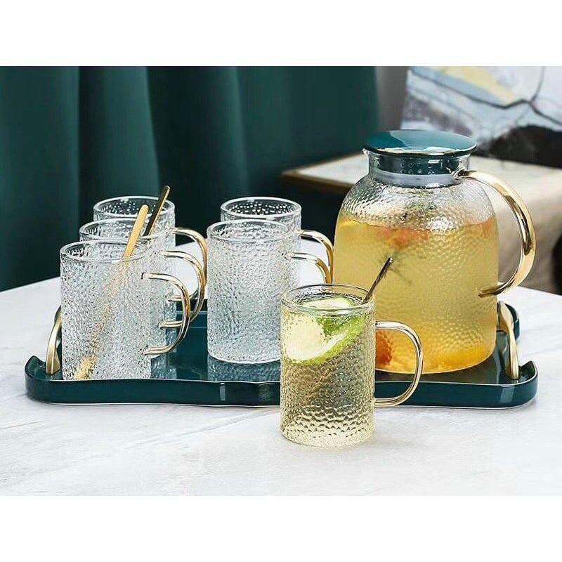 BỘ BÌNH CỐC THỦY TINH SẦN CHỊU NHIỆT LÊN TỚI 400 ĐỘ C KÈM KHAY SỨ XANH