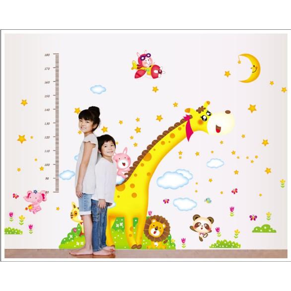Decal trang trí tường - Thước Đo Hươu Cao Cổ a.h