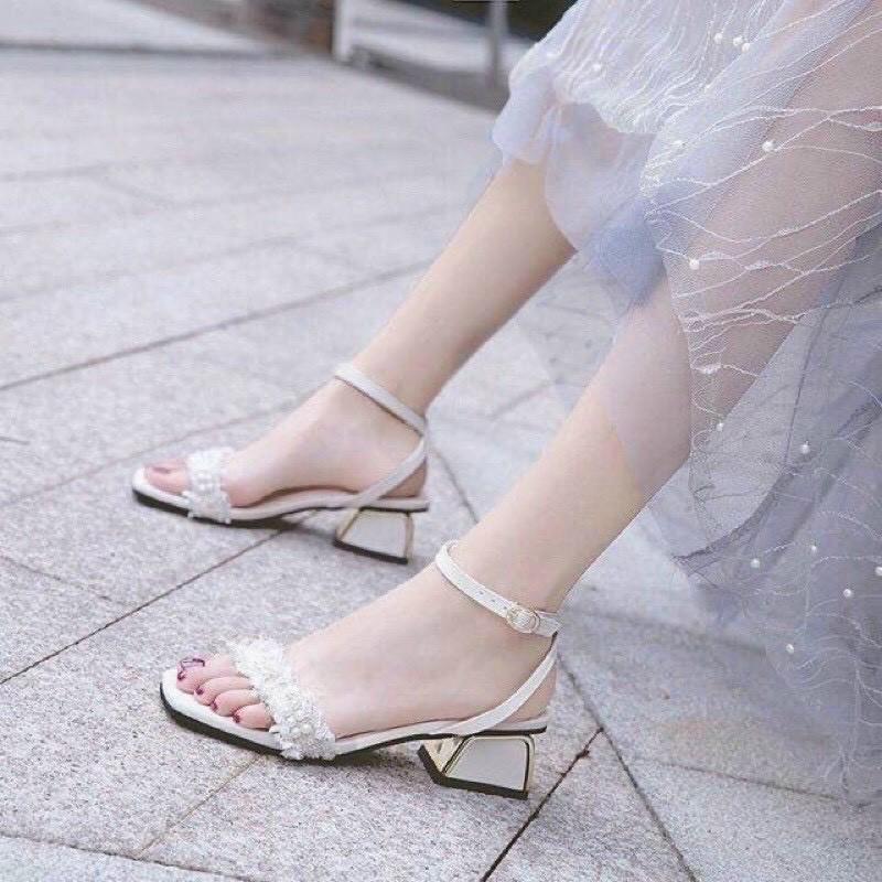 SANDAL QUAI XÙ ĐÍNH HẠT GÓT TRỤ ỐP MẠ - 4P