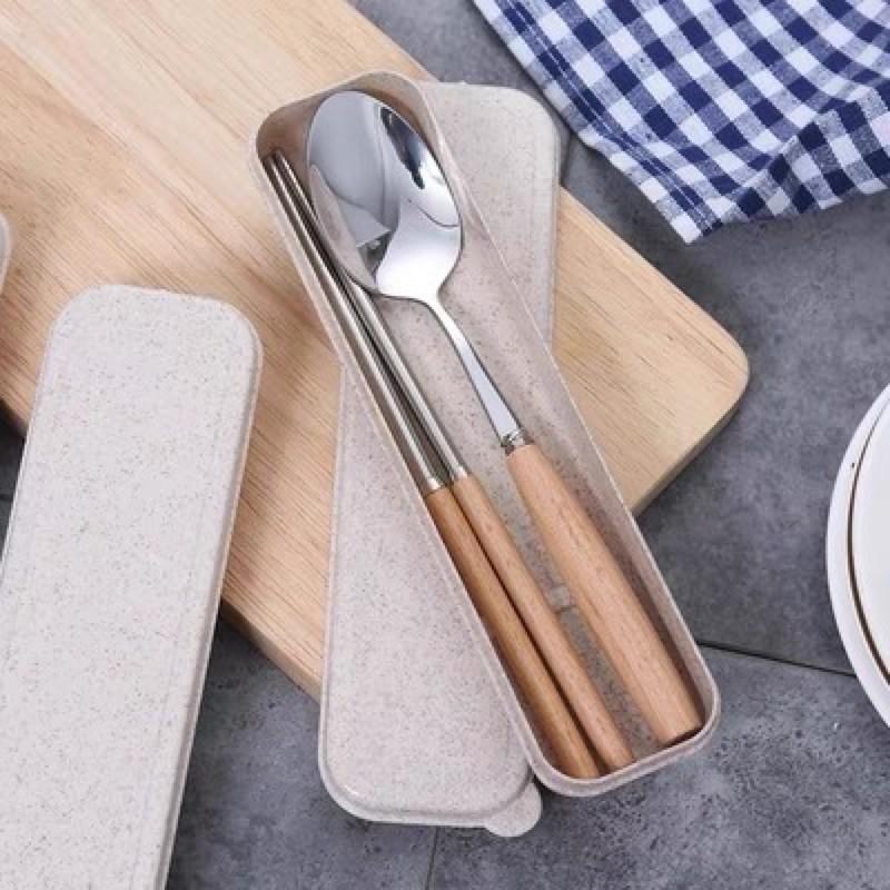 Bộ thìa đũa + kèm hộp văn phòng cao cấp