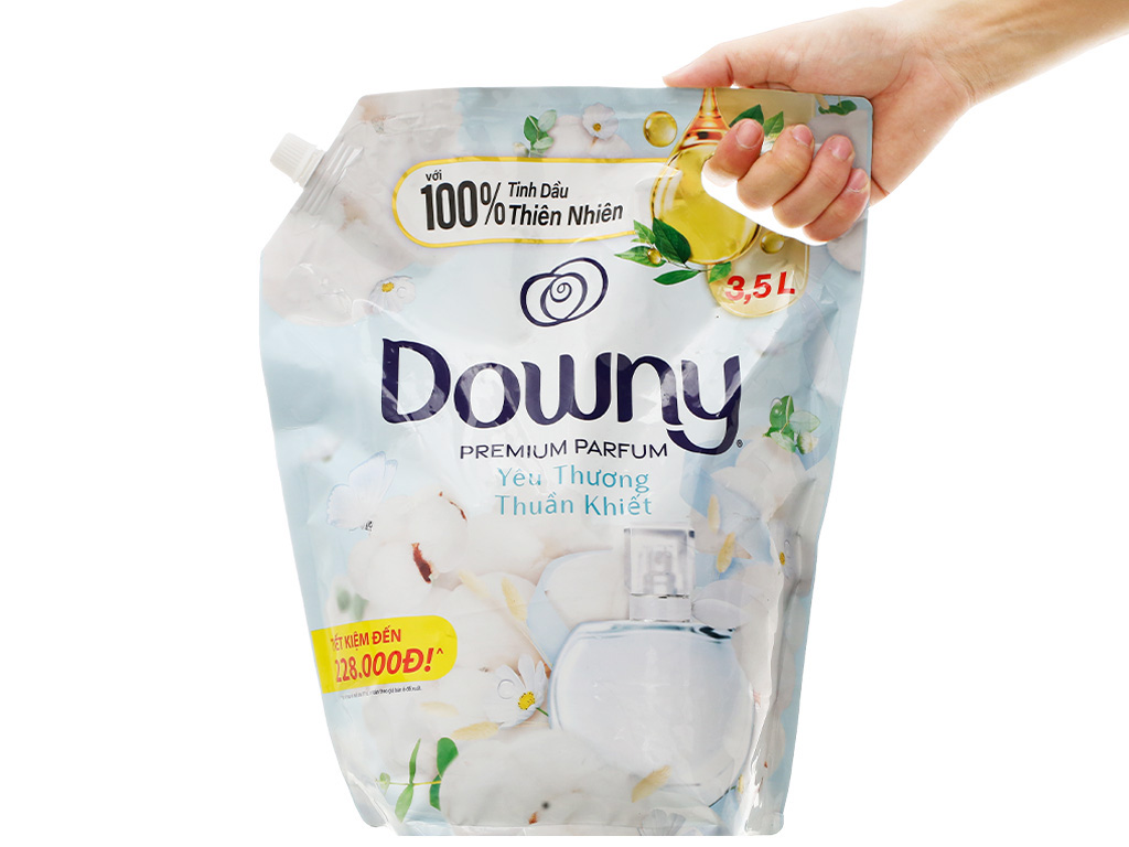 Nước xả vải Downy Yêu thương thuần khiết túi 3-3.5 lít