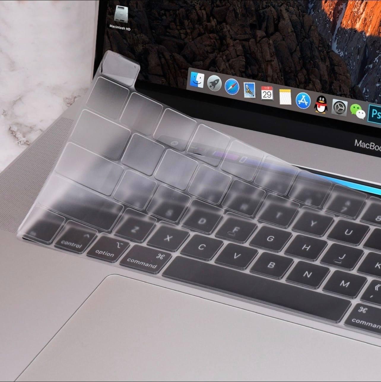 Phủ Phím WiWu Key Board Protector Dành Cho Macbook Màu Trong Suốt Chống Bụi, Chống Thấm, Chống Nước - Hàng Chính Hãng