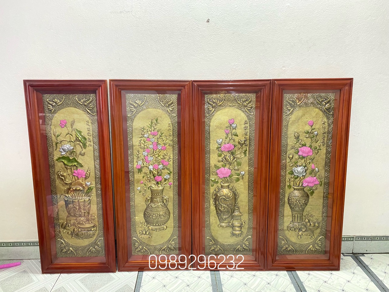 Bộ tranh Tứ Bình  bằng đồng vàng - Tranh tứ bình