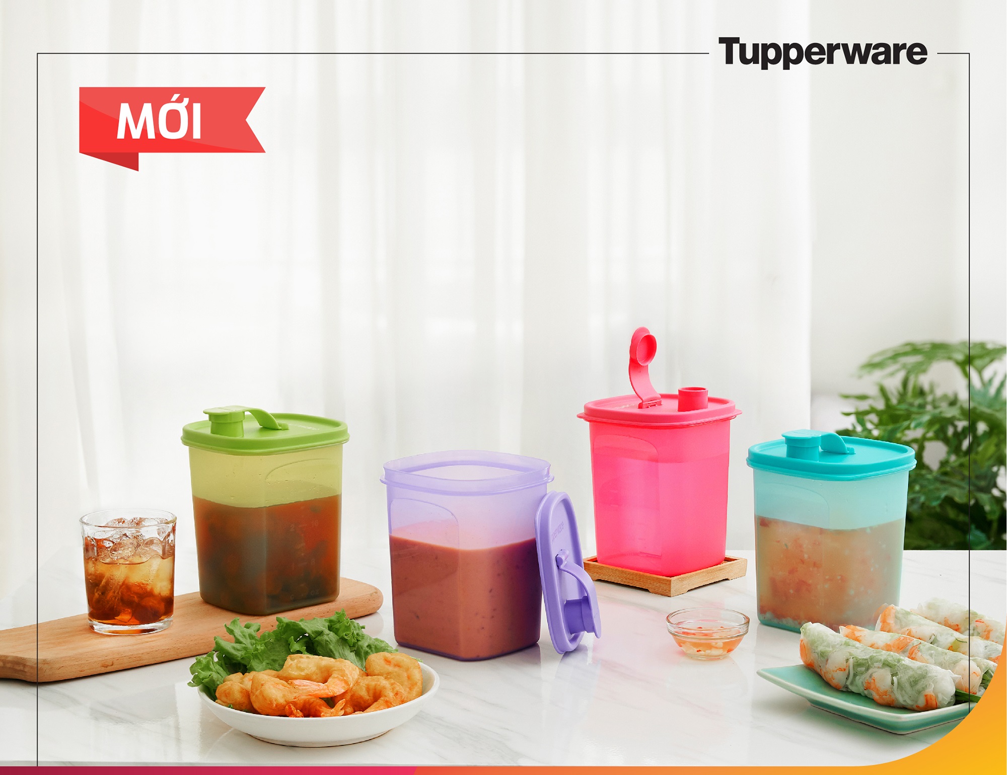 Bình nước Slim Line Pitcher 1L TUPPERWARE CHÍNH HÃNG