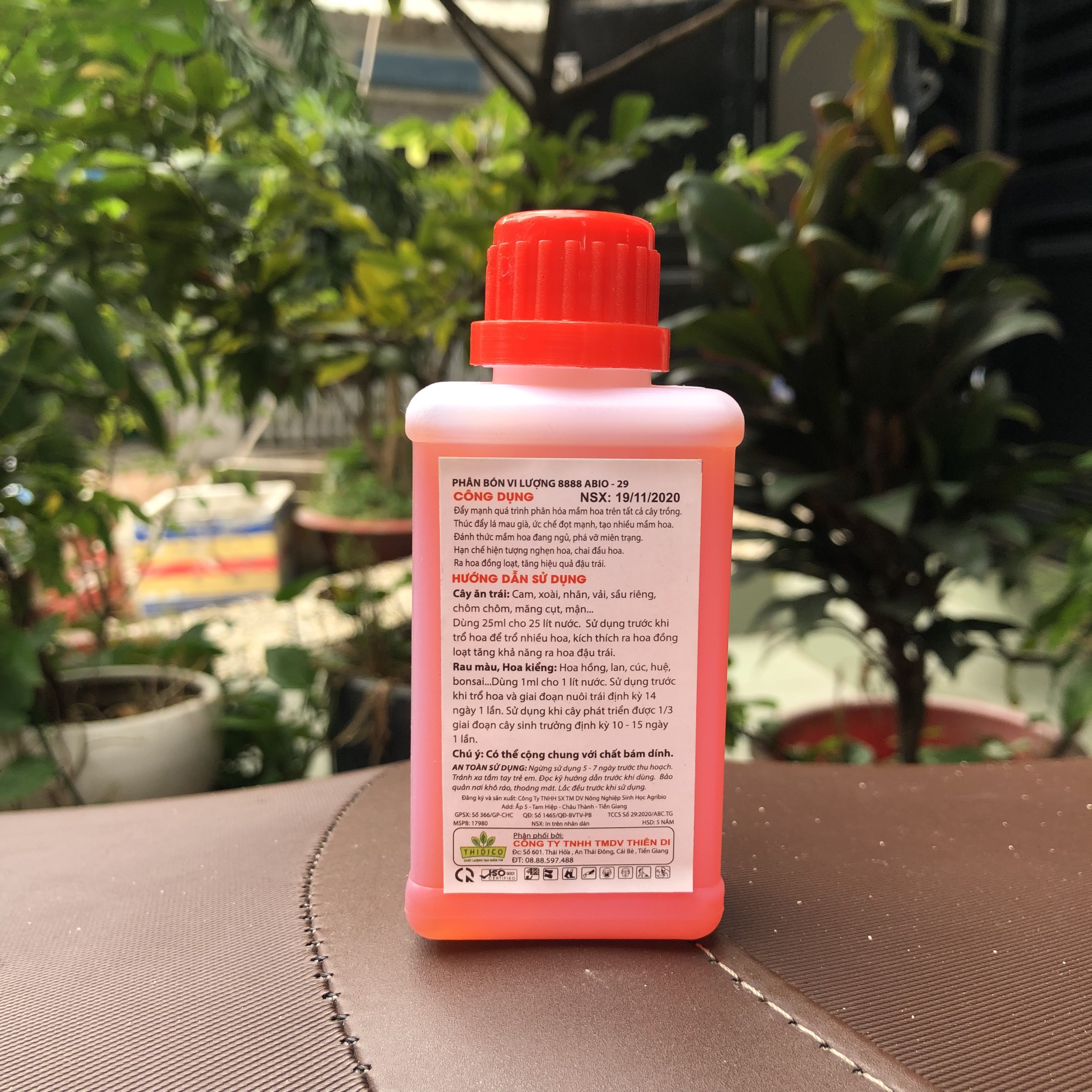 PHÂN BÓN LÁ SIÊU LÂN ĐỎ ĐẬM ĐẶC 650 - 100ml