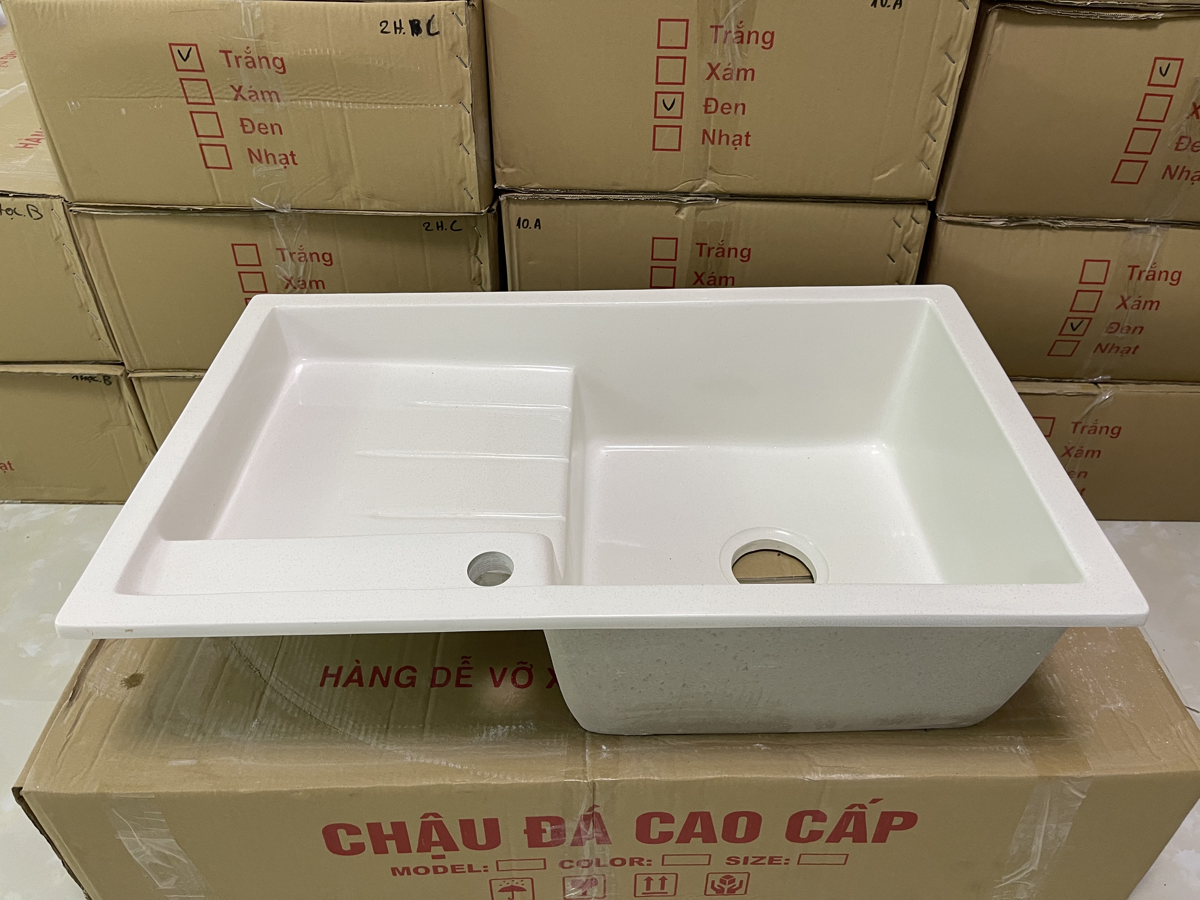 Chậu rửa chén đá nhân tạo màu trắng KT 78*48*20