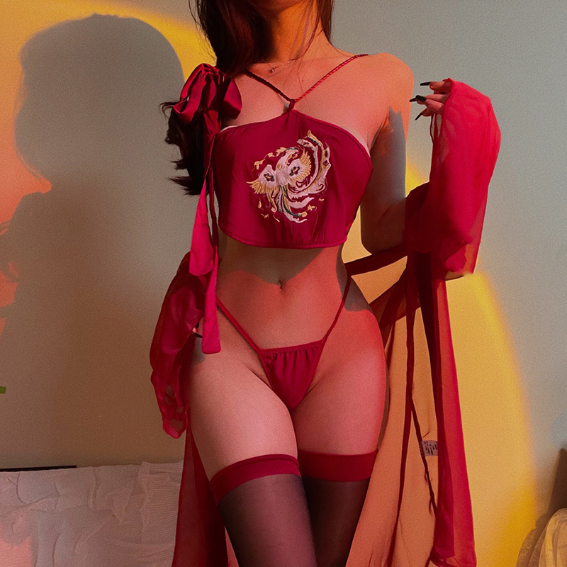 Set áo choàng xuyên thấu kèm bra thêu và chip lọt khe sexy Q602 - Áo choàng ngủ kèm bra chip lọt khe gợi cảm - Đồ ngủ nữ cổ trang quyến rũ