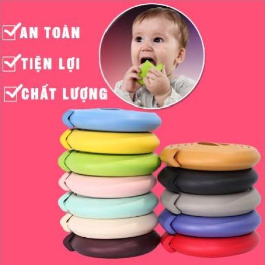 Cuộn xốp bọt biển bọc cạnh bàn dài 2 mét kèm keo dán - Bọc cạnh bàn, tủ, góc bàn bảo vệ an toàn cho trẻ nhỏ tập bò, tập đi trong nhà (Giao màu ngẫu nhiên)