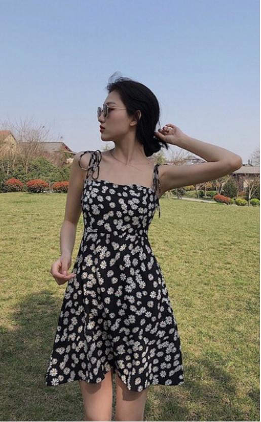 VÁY 2 DÂY HOA CÚC NHÍ  XINH XẮN - SIÊU HOT CHO MÙA HÈ