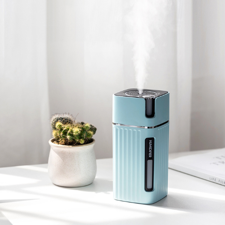 MÁY PHUN SƯƠNG MINI ĐỂ BÀN VĂN PHÒNG, ĐỂ XE Ô TÔ TYD-203