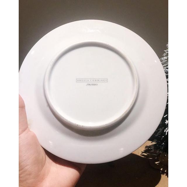 Dĩa bò sữa hiẹu shiseido