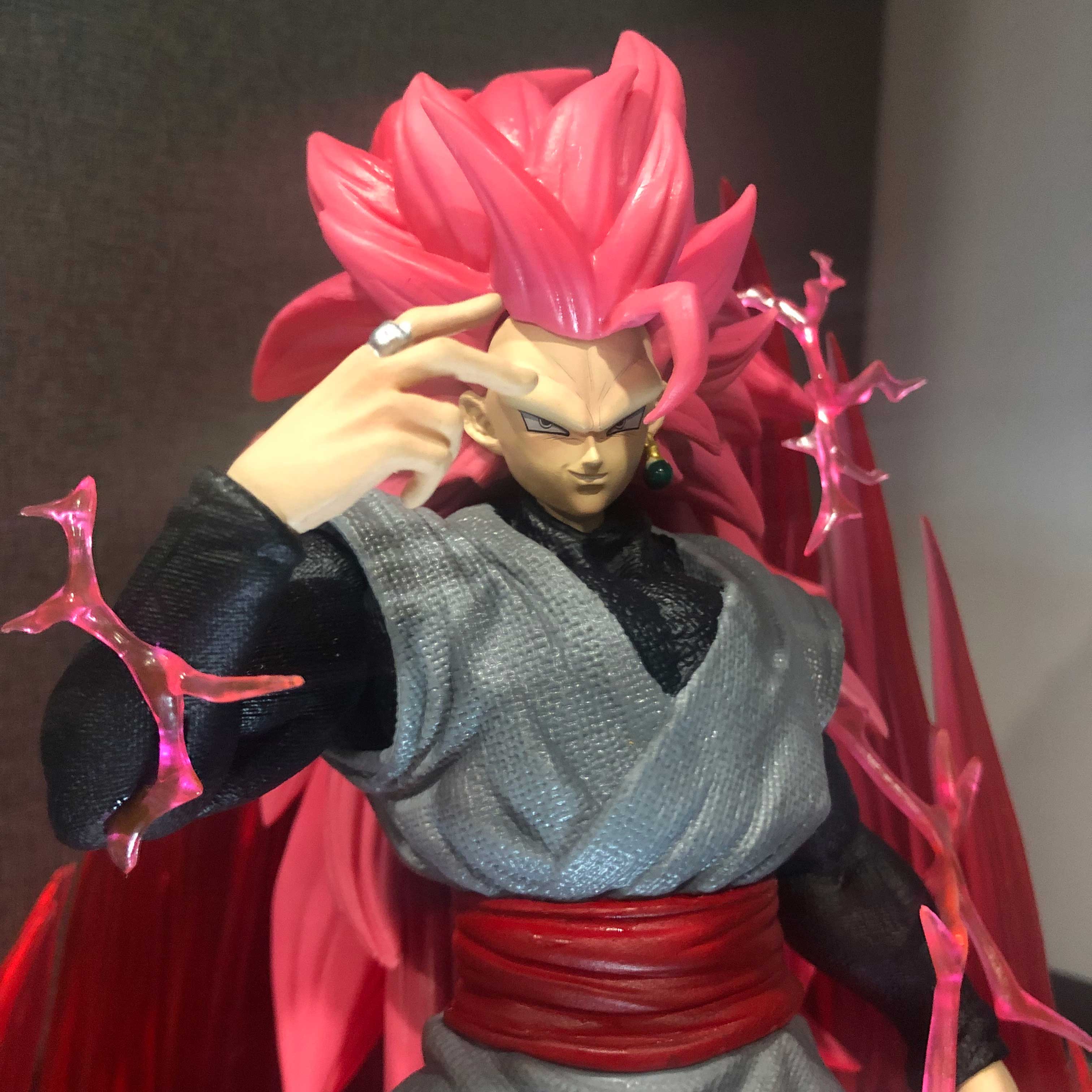 Mô hình Black Goku Rose SSJ3 46 cm có LED (usb) - Dragon Ball