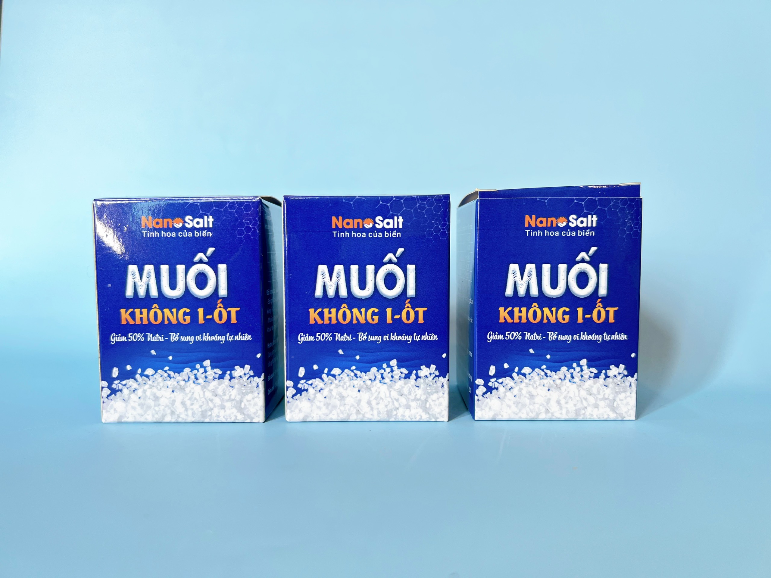 Muối Không I-Ôt | Muối giành cho người ăn kiêng I-ốt (Lọ 100gr)