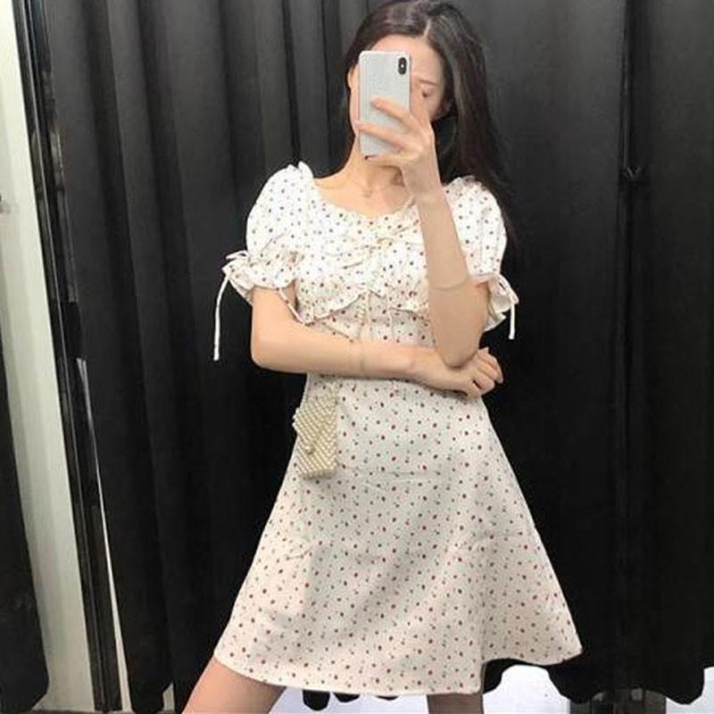 Đầm nữ tay ngắn hoạ tiết trái tim phong cách Hàn Quốc