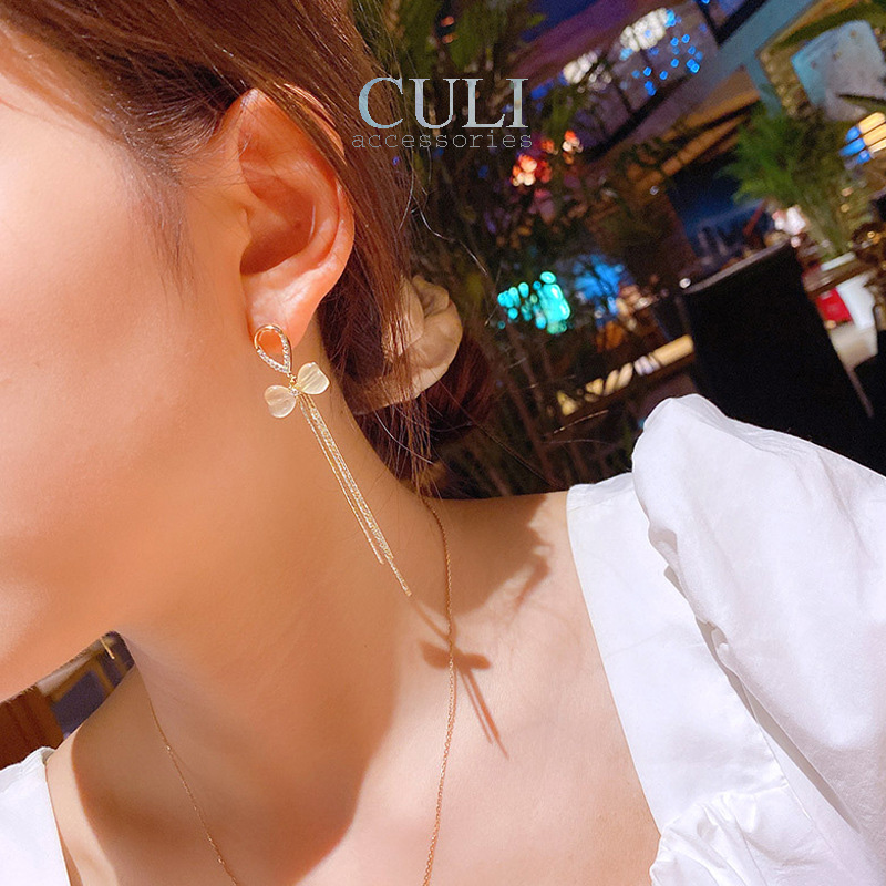 Khuyên tai dáng dài tua rua, hình nơ kết xà cừ HT609 - Culi accessories