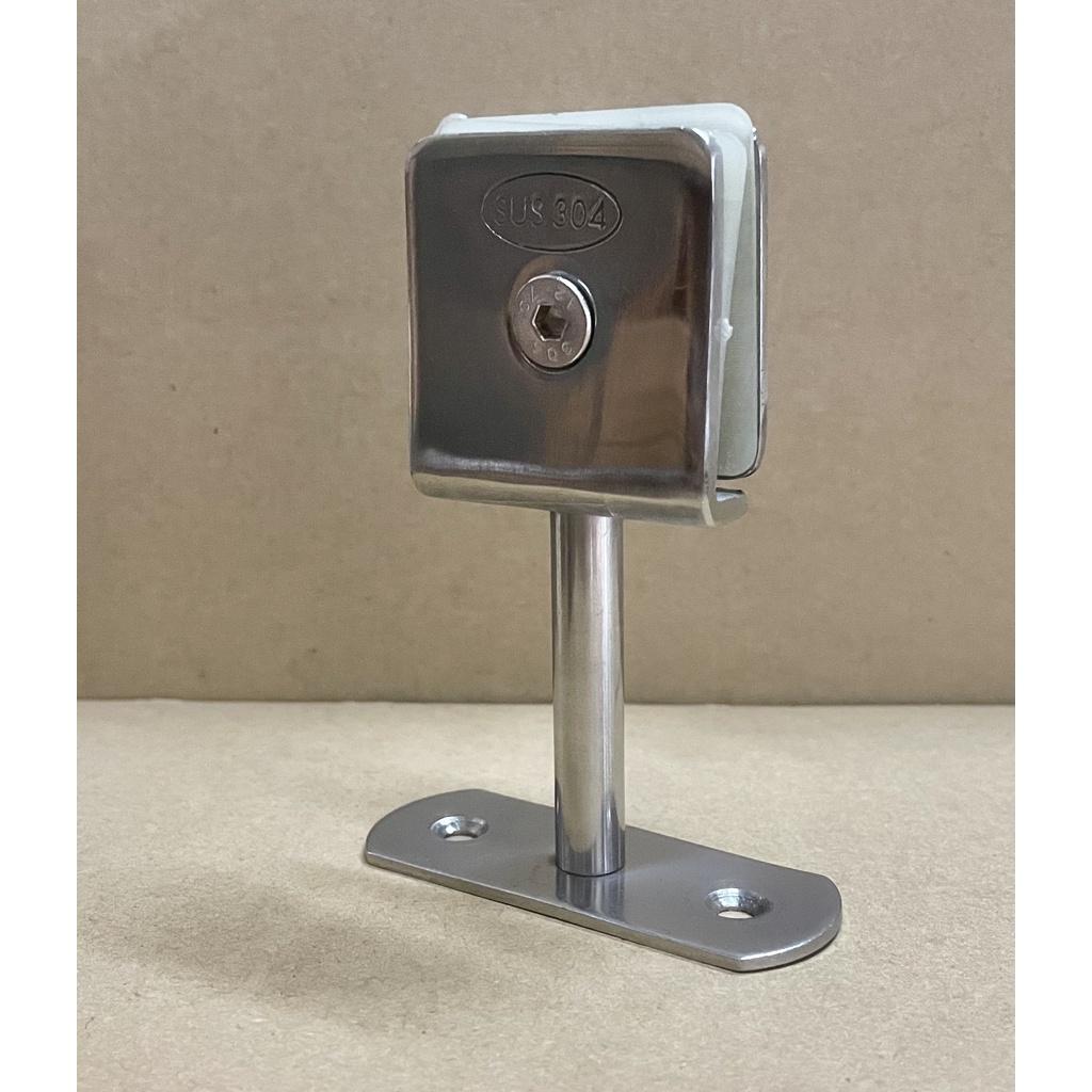 Tay kẹp kính trên - kẹp kính tay vịn inox Cầu thang & trụ lan can inox