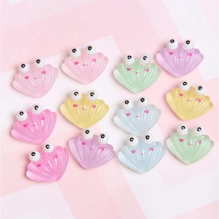 HN * Charm vỏ sò trong suốt với nhũ cho các bạn trang trí vỏ điện thoại, DIY