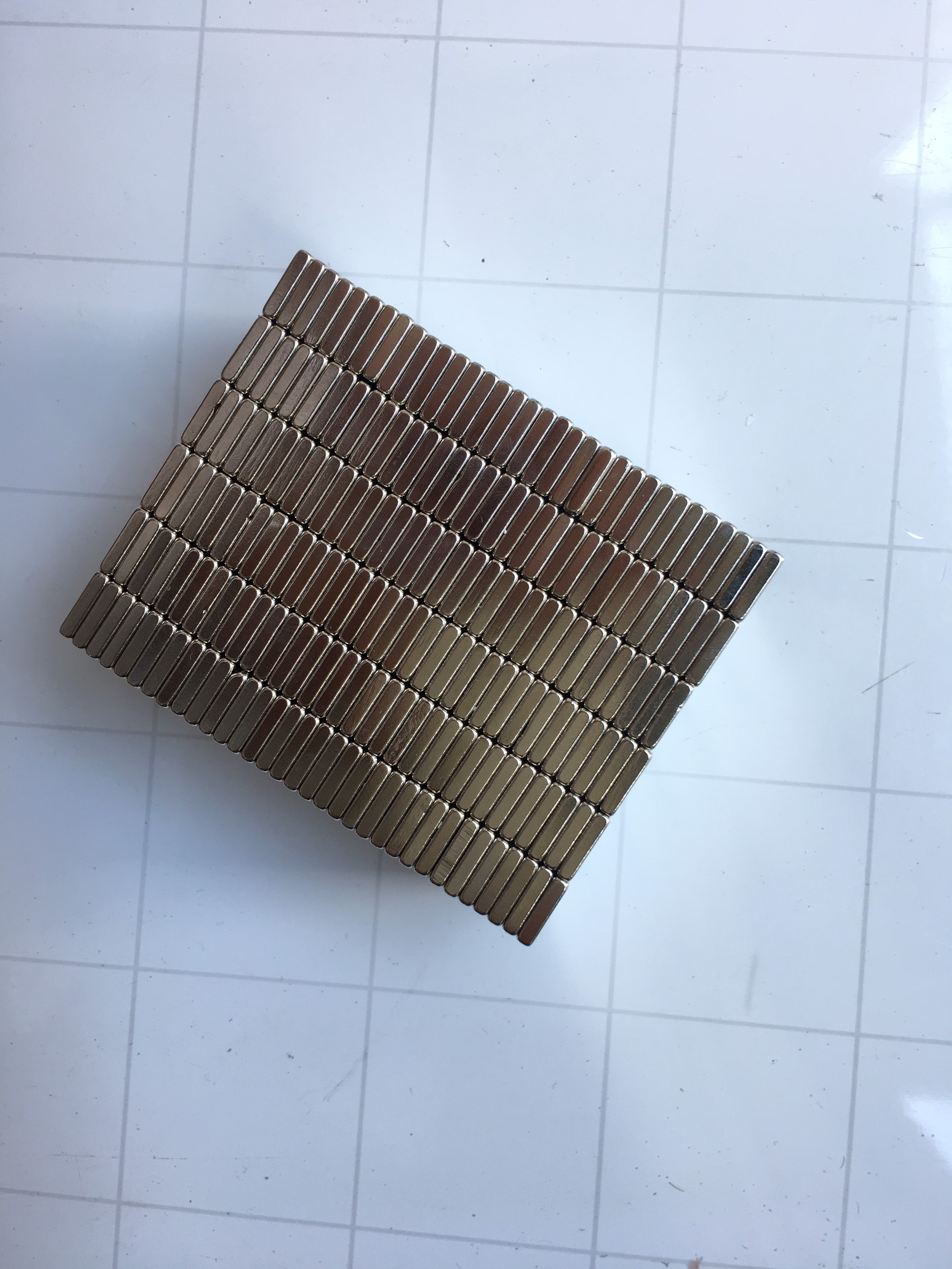 Bộ 20 Viên Nam Châm Đất Hiếm Hình Chữ Nhật 20x10x2mm