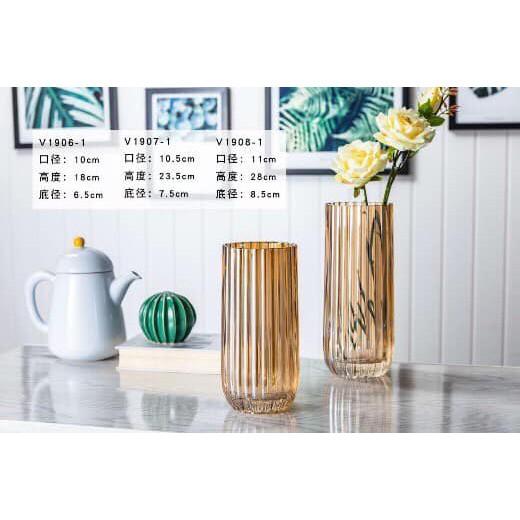 Bình Hoa Thủy Tinh Jin Bao màu vàng - Loại 30 cm